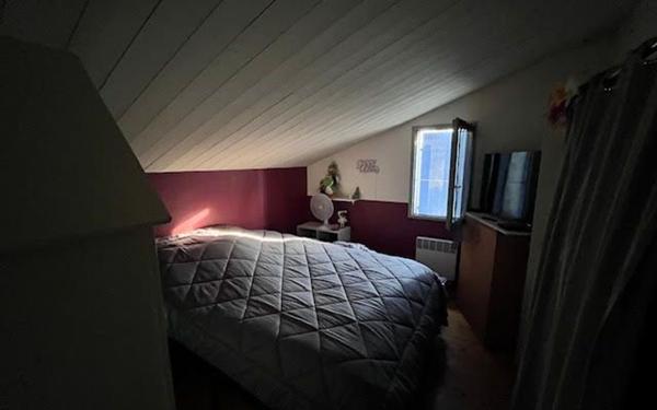 Maison à vendre    2 pièces •  Thairé