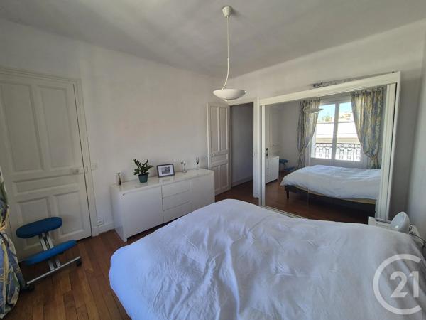 Appartement F4 à vendre  4 pièces - 98,22 m 2   BESANCON  - 25