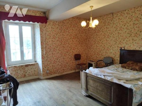 A VENDRE. Maison. ST CYR DU BAILLEUL. Sud Manche. Basse Normandie.
Dans hameau en campagne, ma...