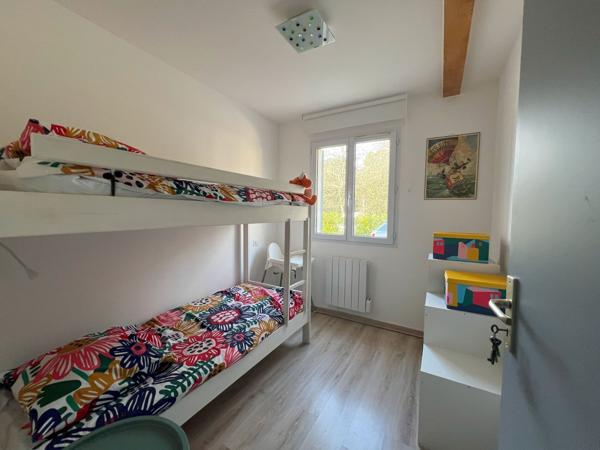 villa de plain pied 5 pieces avec jardin