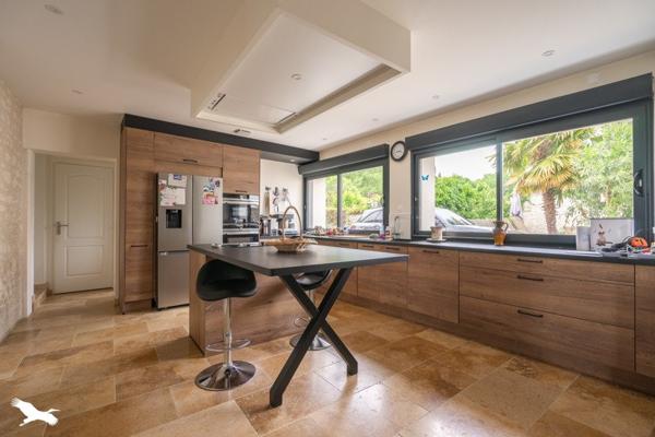 Maison à vendre |  Meschers-sur-Gironde |  9 pièces | 265 m²