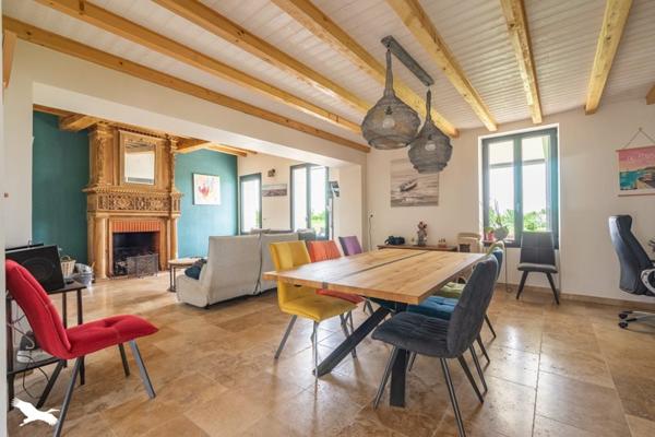 Maison à vendre |  Meschers-sur-Gironde |  9 pièces | 265 m²