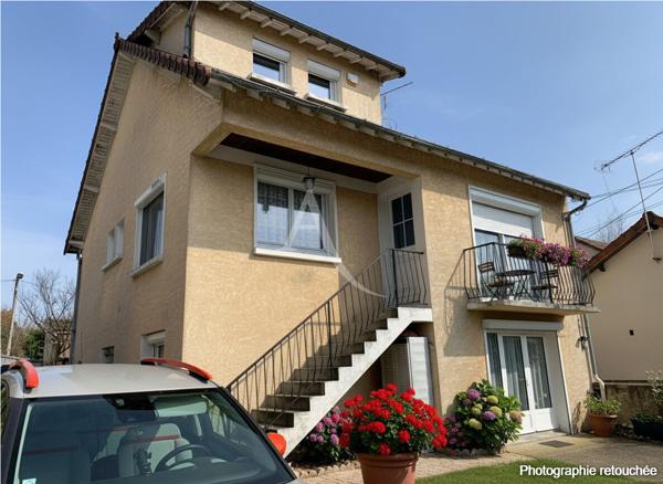 Maison familiale 168 m² avec dépendance, 5 chambres et prestations haut de gamme - Vente interactive à prix progressif