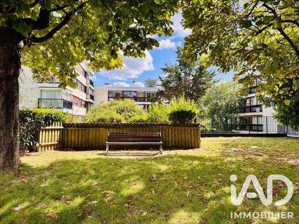 Appartement à vendre 5 pièces 97 m² Fontenay-le-Fleury