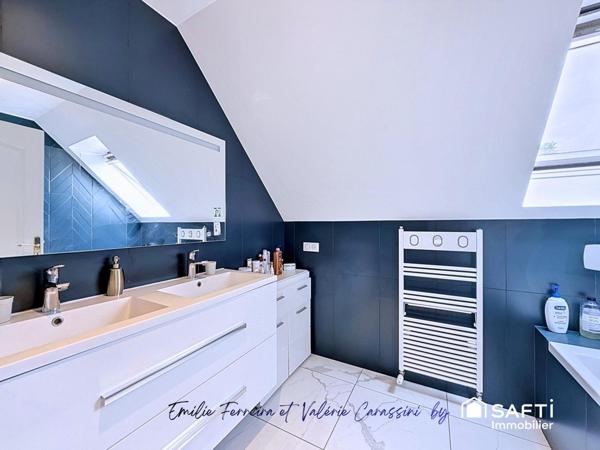 Maison familiale aux volumes exceptionnels - cadre de vie privilégié entre confort, espace et proximité des commodités