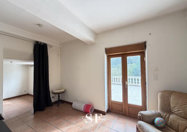Maison 6 pièce(s) 4 chambre(s) 153.44 m²
