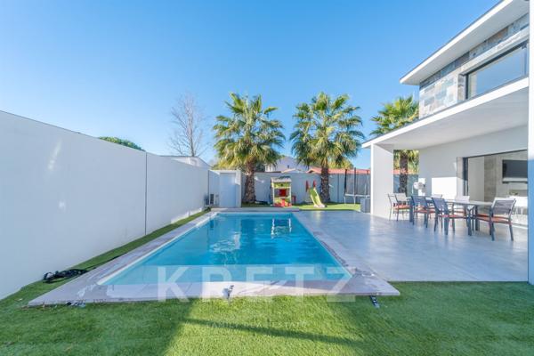 Villa contemporaine en bord de mer