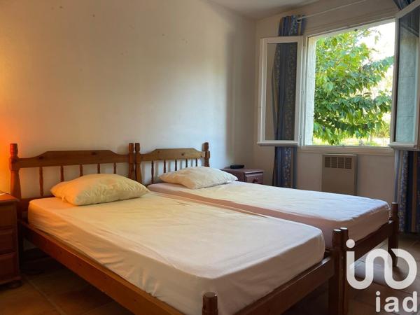 Maison 7 pièces de 130 m² à Maubec (84660)