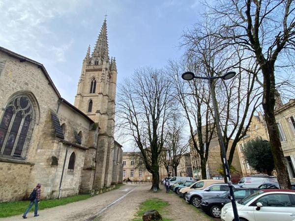 Charmant appartement T4 Place Ste Eulalie à Bordeaux