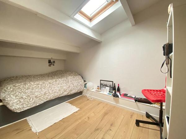 Charmant appartement T4 Place Ste Eulalie à Bordeaux