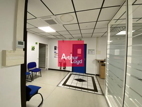 Bureaux à vendre à Meylan 475m² lumineux avec parkings privatifs