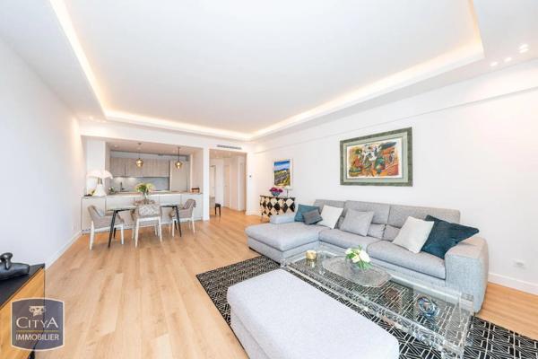 Appartement à vendre 2 pièces 77.12m²