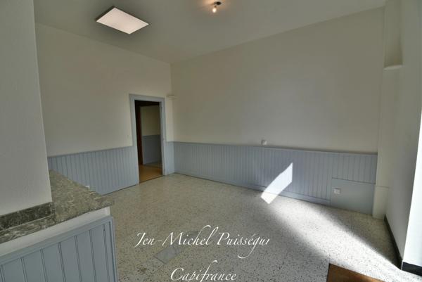 Dpt Haute Garonne (31), à louer SAINT GAUDENS 105m2 de Bureaux en Rdc avec Garage et 3 Parkings