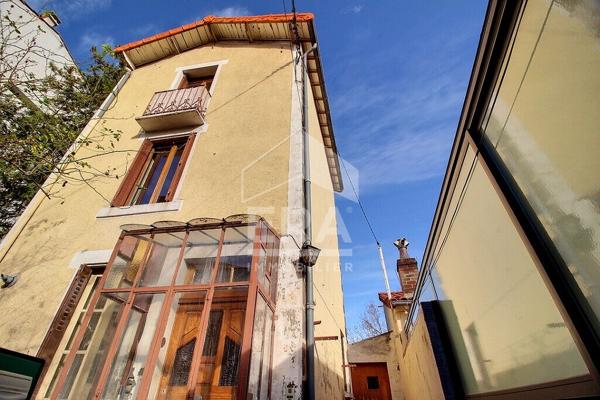 Maison à la vente - Centre historique de Montferrand
