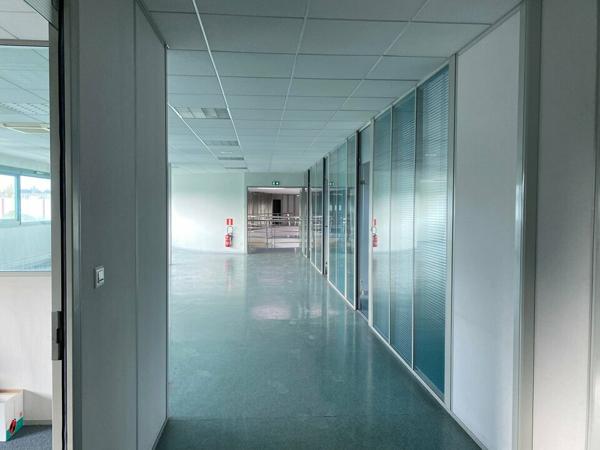 Chalon sur Saône Nord - Axe passant - Bureaux 200 m² à louer