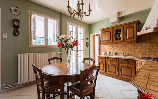 Maison à vendre    5 pièces •  Dormans