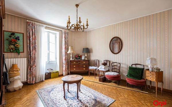 Maison à vendre    5 pièces •  Dormans