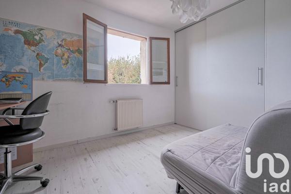 House for sale 5 rooms 112 m² Fontenay-Trésigny