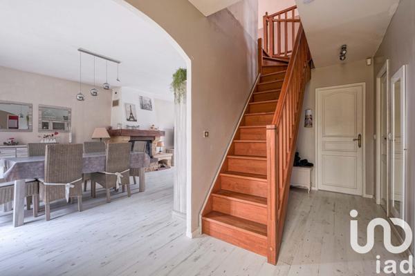 House for sale 5 rooms 112 m² Fontenay-Trésigny