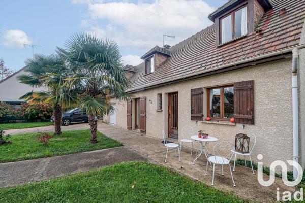 House for sale 5 rooms 112 m² Fontenay-Trésigny