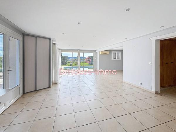 Maison à vendre 6 pièces de 178 m²