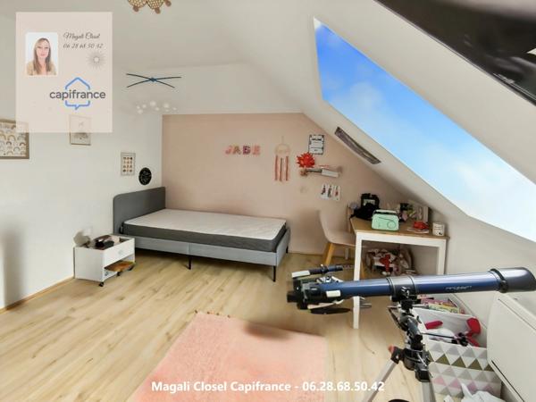 Maison familiale rénovée – 8 pièces – proche Pierre-de-Bresse