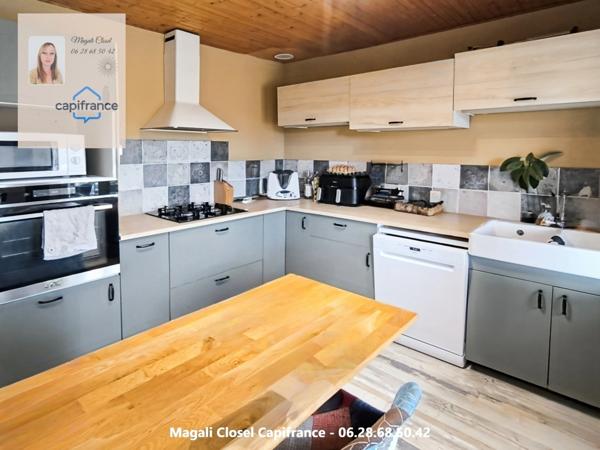 Maison familiale rénovée – 8 pièces – proche Pierre-de-Bresse