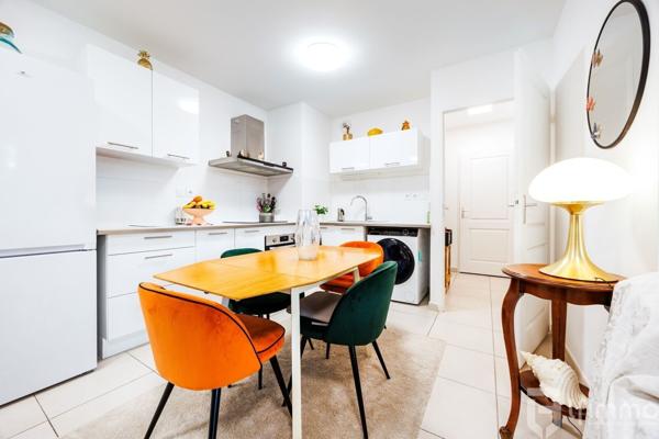 13012/Appartement/Terrasse/Stationnement privé