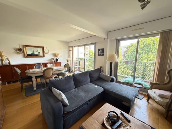 Appartement 4 pièces à vendre à Puteaux - 96,56 m²  avec cave et parking