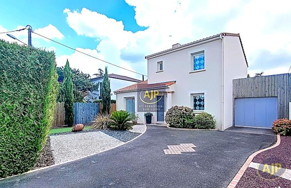 Maison à vendre Saint Sebastien Sur Loire - 5 pièces, 112m² avec 3 chambre(s) à 429 270€ - AJP Immobilier Saint-Sébastien-sur-Loire
