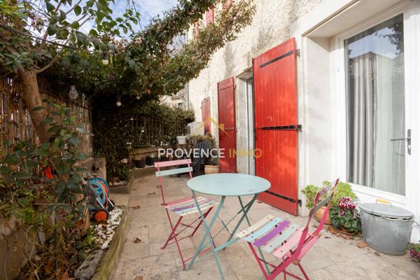 Mallemort (13370) Usage mixte - Maison de ville de 245 m2 totalement rénovée