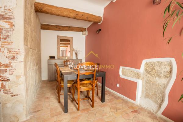 Mallemort (13370) Usage mixte - Maison de ville de 245 m2 totalement rénovée