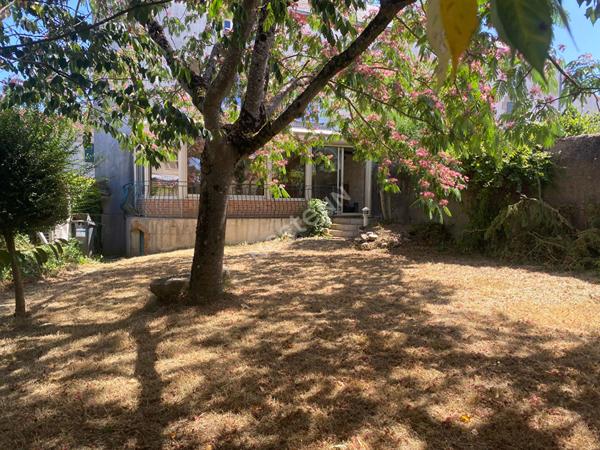 Maison Sevremoine 6 pièce(s) 102 m2