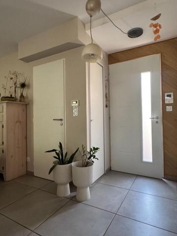 Maison Meximieux 3 pièces 77 m2 avec jardin et garage