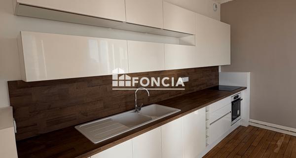 Location Appartement 5 pièces 131.58 m² - Clermont-ferrand 63000