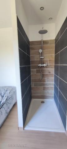 Villa récente T4 de plain pied sur terrain 800m²