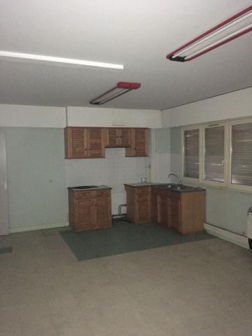 LIMOGES SUD - Immeuble complet de bureaux à vendre