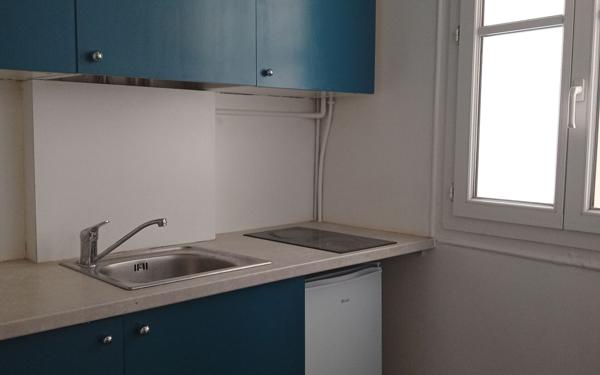 Appartement à louer    2 pièces • 34 m2 Paris 14
