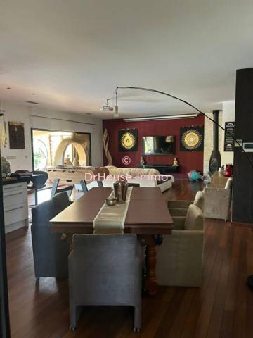 Maison à vendre 7 pièces de 230 m²