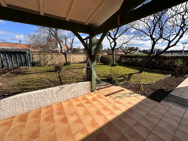 Maison Saintes Rive Gauche - Jardin et garage