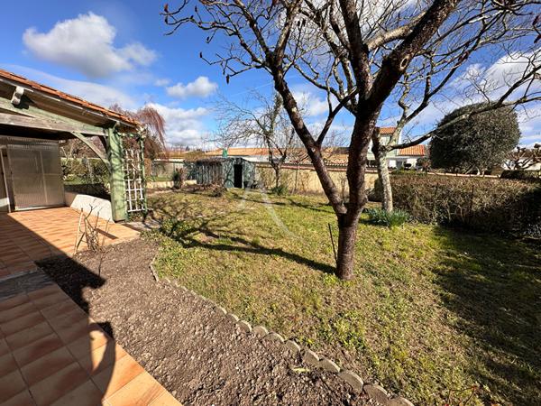 Maison Saintes Rive Gauche - Jardin et garage