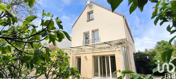 Maison 4 pièces de 82 m² à Colombes (92700)