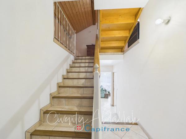 Belle maison familiale avec garage et terrain clos GRIGNON (73)