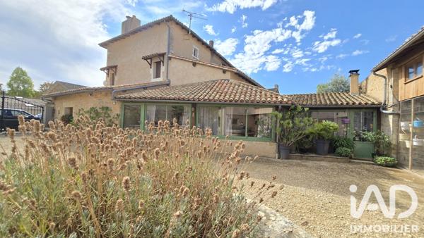 Maison à vendre 4 pièces 132 m² Valence-en-Poitou