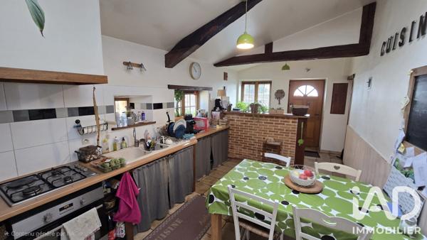 Maison à vendre 4 pièces 132 m² Valence-en-Poitou