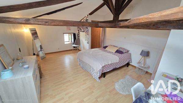 Maison à vendre 4 pièces 132 m² Valence-en-Poitou