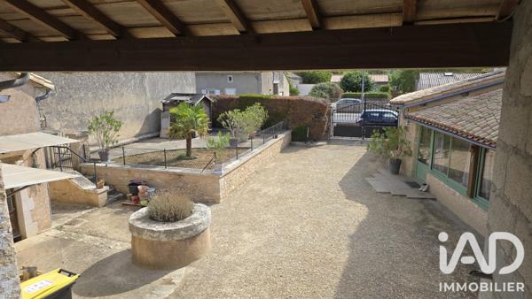 Maison à vendre 4 pièces 132 m² Valence-en-Poitou