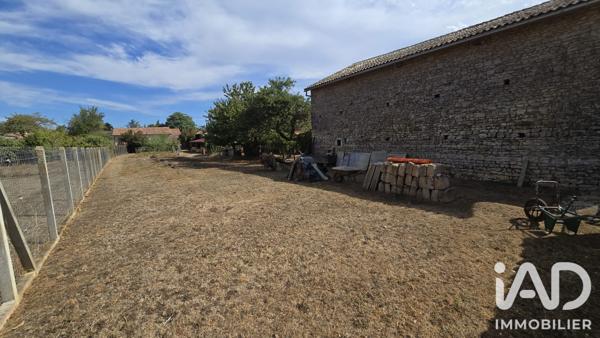 Maison à vendre 4 pièces 132 m² Valence-en-Poitou
