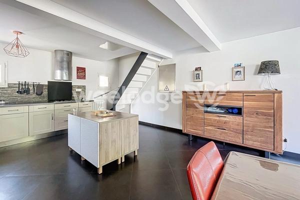 Maison à vendre 6 pièces de 128 m² à Jouy-le-Moutier