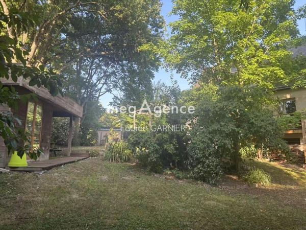 Maison à LES PONTS-DE-CE, 49130 - 9 pièces 182m²